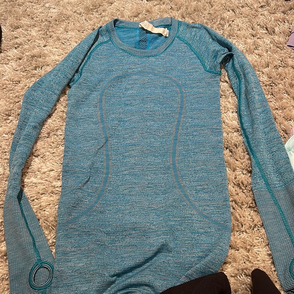 Lululemon swiftly tech tee